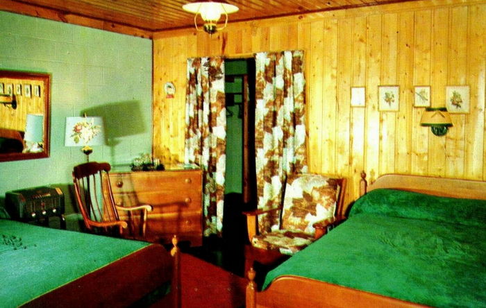 Willo-Acres Motel (Canton Inn and Suites) - Old Postcard And Promos (newer photo)